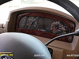 2015 Fleetwood Bounder Photo #19