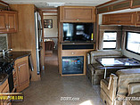 2015 Fleetwood Bounder Photo #39