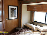 2015 Fleetwood Bounder Photo #54