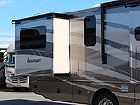 2015 Fleetwood Bounder Photo #3