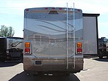 2015 Fleetwood Bounder Photo #5