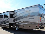 2015 Fleetwood Bounder Photo #8