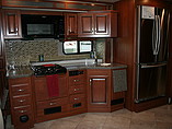 2015 Fleetwood Bounder Photo #13