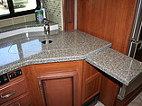 2015 Fleetwood Bounder Photo #17