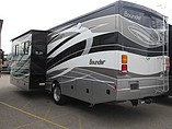 2015 Fleetwood Bounder Photo #5