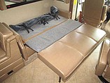 2015 Fleetwood Bounder Photo #15