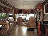 2015 Fleetwood Bounder Photo #27