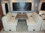 2015 Fleetwood Bounder Photo #17