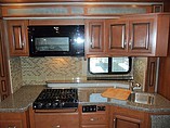 2015 Fleetwood Bounder Photo #22