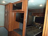 2015 Fleetwood Bounder Photo #36