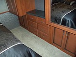 2015 Fleetwood Bounder Photo #37