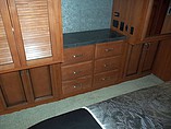 2015 Fleetwood Bounder Photo #41