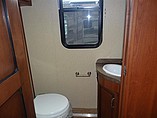 2015 Fleetwood Bounder Photo #11