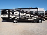 2015 Fleetwood Bounder Photo #2