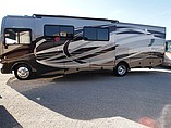 2015 Fleetwood Bounder Photo #4
