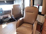 2015 Fleetwood Bounder Photo #9