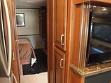 2015 Fleetwood Bounder Photo #15
