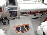 2015 Fleetwood Bounder Photo #8