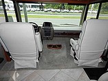 2015 Fleetwood Bounder Photo #11