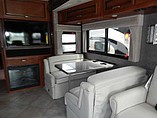 2015 Fleetwood Bounder Photo #19