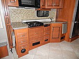 2015 Fleetwood Bounder Photo #21
