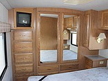 1998 Fleetwood Bounder Photo #23