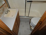 1999 Fleetwood Bounder Photo #30