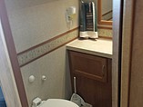 2006 Fleetwood Bounder Photo #12