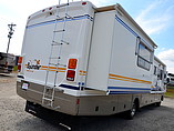 2003 Fleetwood Bounder Photo #2