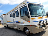 2003 Fleetwood Bounder Photo #8
