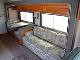 2003 Fleetwood Bounder Photo #9