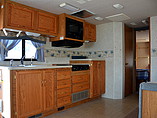 2003 Fleetwood Bounder Photo #10