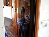2003 Fleetwood Bounder Photo #12