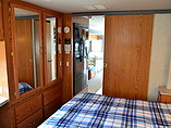 2003 Fleetwood Bounder Photo #16