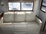 2005 Fleetwood Bounder Photo #11