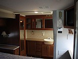 2005 Fleetwood Bounder Photo #18