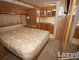2005 Fleetwood Bounder Photo #11