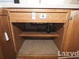 2005 Fleetwood Bounder Photo #24