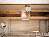 2005 Fleetwood Bounder Photo #26