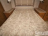 2005 Fleetwood Bounder Photo #39