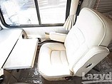 2005 Fleetwood Bounder Photo #48