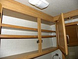2005 Fleetwood Bounder Photo #36