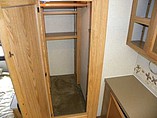2005 Fleetwood Bounder Photo #48