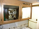 2005 Fleetwood Bounder Photo #49