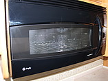 2006 Fleetwood Bounder Photo #9
