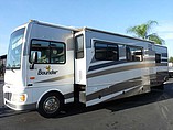 2006 Fleetwood Bounder Photo #3