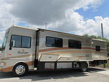 2006 Fleetwood Bounder Photo #5
