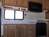 2006 Fleetwood Bounder Photo #34
