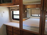 2006 Fleetwood Bounder Photo #81