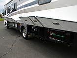 2006 Fleetwood Bounder Photo #6